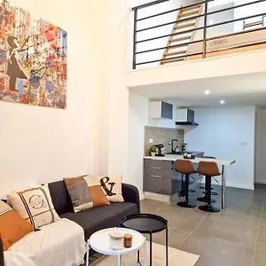 Appartement L'atelier C Magnifique Loft Avec Terrasse Privee, Saint-Etienne (Loire)